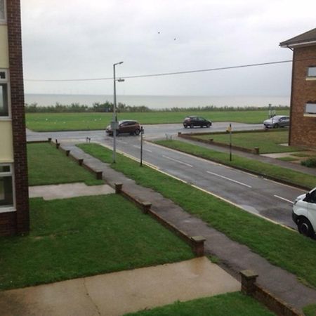 9 Gunfleet Court Clacton-on-Sea Exterior foto